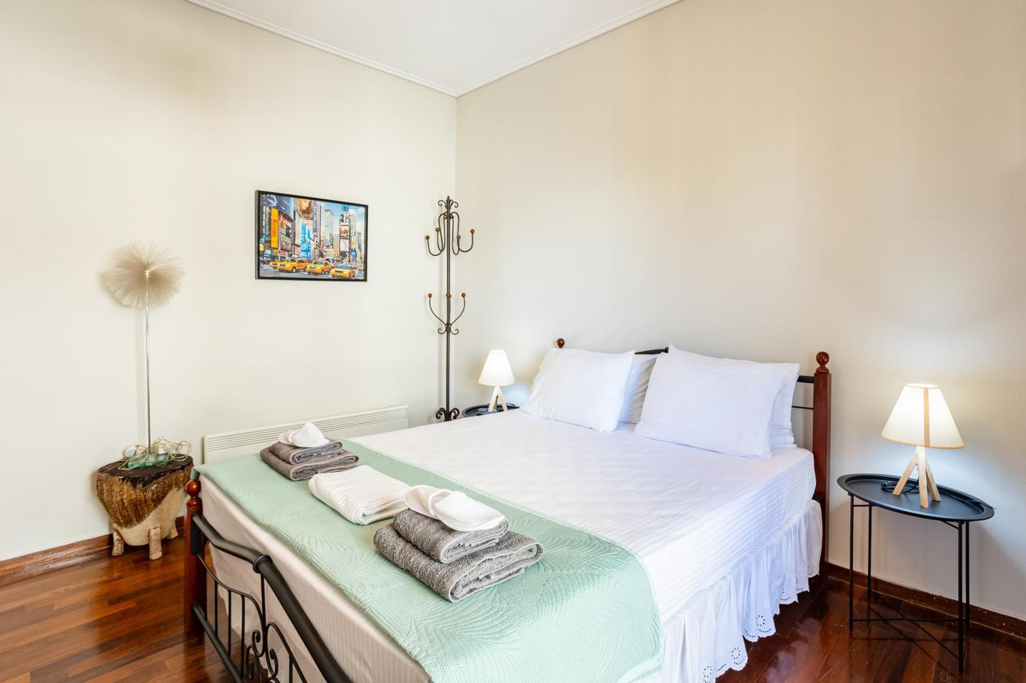 Vicky'S Cozy Nest, Your Home By The Sea Kalamata Ngoại thất bức ảnh