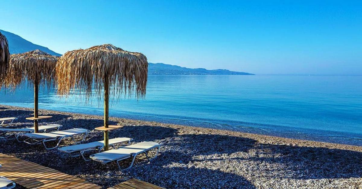 Vicky'S Cozy Nest, Your Home By The Sea Kalamata Ngoại thất bức ảnh